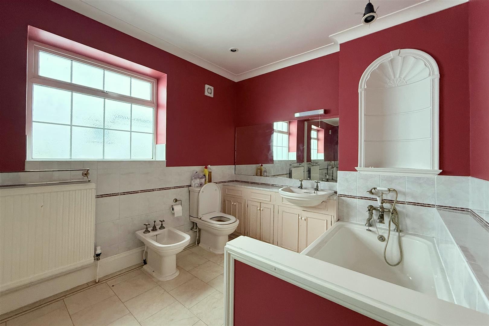 First Avenue, Bath, BA2